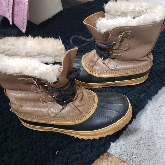 sorel work boots mens